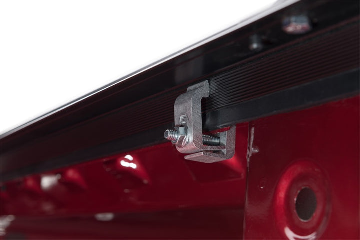 Tonno Pro 14-19 Chevy Silverado 1500 5.8ft Fleetside Lo-Roll Tonneau Cover - Bull Strap