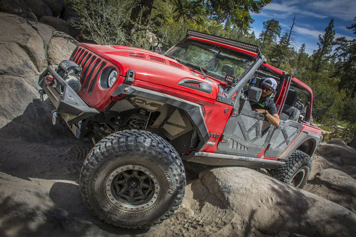 DV8 Offroad 2018+ Jeep Wrangler JL Front Inner Fenders - Black - Bull Strap
