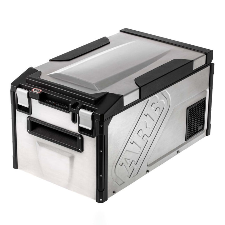 ARB Ss Fridge 63 Quart Usa B Plug - Bull Strap