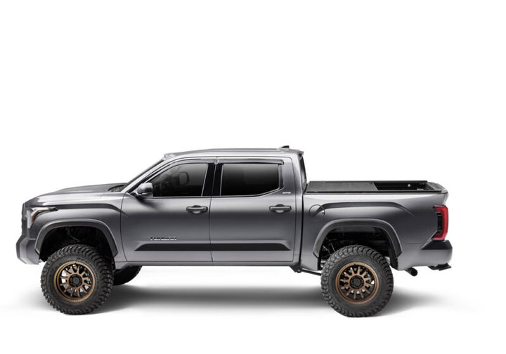 Retrax 21-23 Ford F-150 SuperCrew/Super Cab 5.5ft. Bed Retrax EQ - Bull Strap
