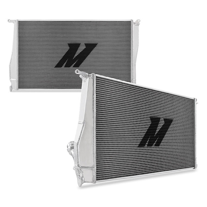 Mishimoto 2006-2013 BMW 335i/135i (Automatic) Performance Aluminum Radiator - Bull Strap