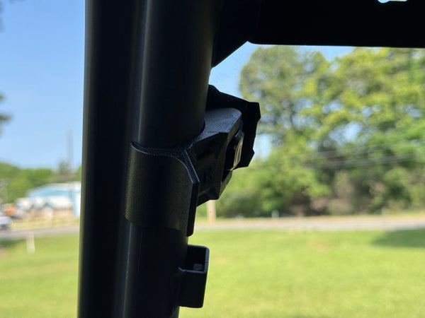 Seizmik 25+ CFMoto UForce 1000/ 1000 XL Toolless Windshield-UV - Bull Strap