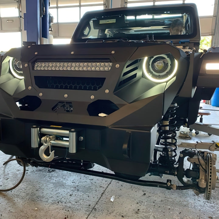 Oracle Oculus Bi-LED Projector Headlights for Jeep JL/Gladiator JT - Matte Blk - 5500K - Bull Strap