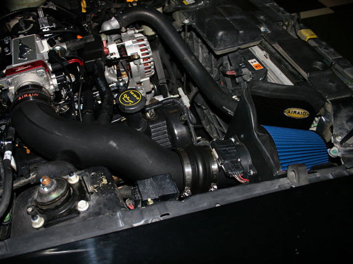 Airaid 99-04 Mustang GT MXP Intake System w/ Tube (Dry / Blue Media) - Bull Strap