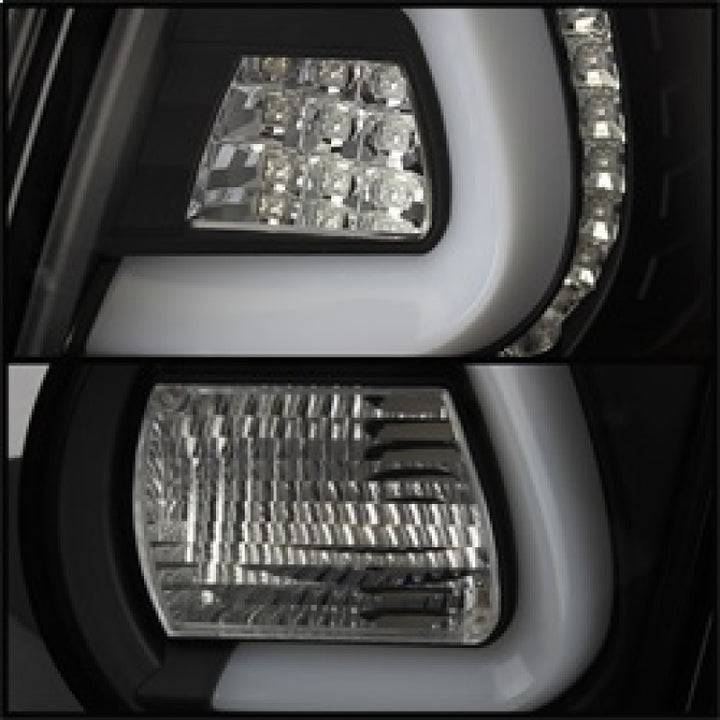 Spyder Volkswagen Golf V 06-09 LED TURN SIGNAL LED Tail Lights Black ALT-YD-VG03-LED-BK - Bull Strap