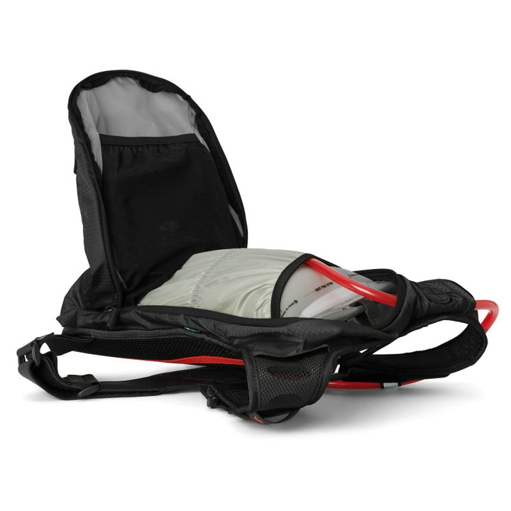 USWE Outlander Moto Hydration Pack 9L - Black - Bull Strap