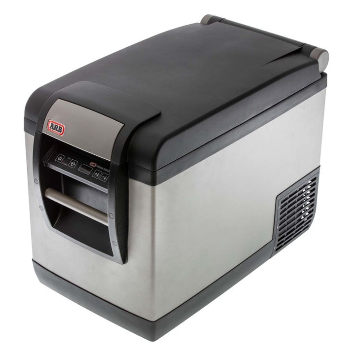 ARB Fridge 50 Quart Classic Series Plug B Usa Spec - Bull Strap