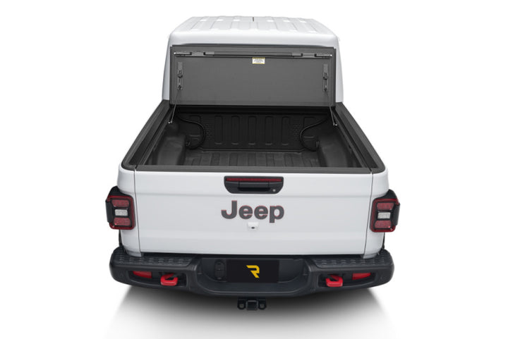 BAK 2020 Jeep Gladiator 5ft Bed BAKFlip MX4 - Bull Strap