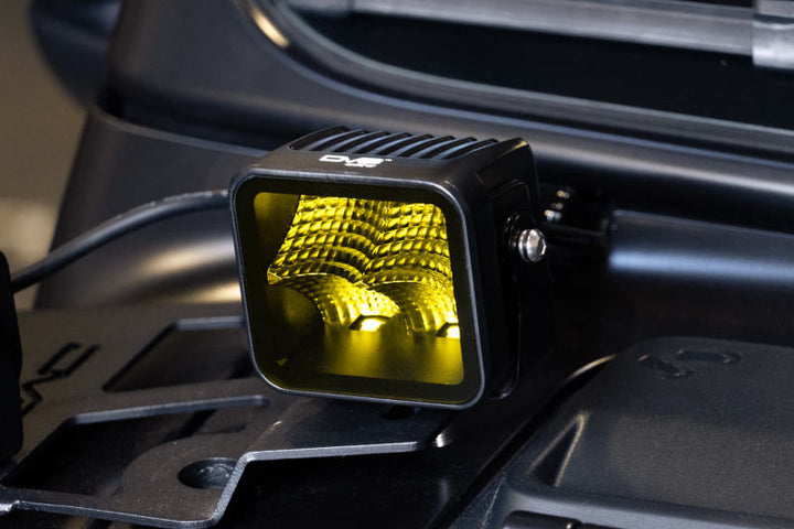 DV8 Offroad 3in Elite Series LED Amber Pod Light - Bull Strap