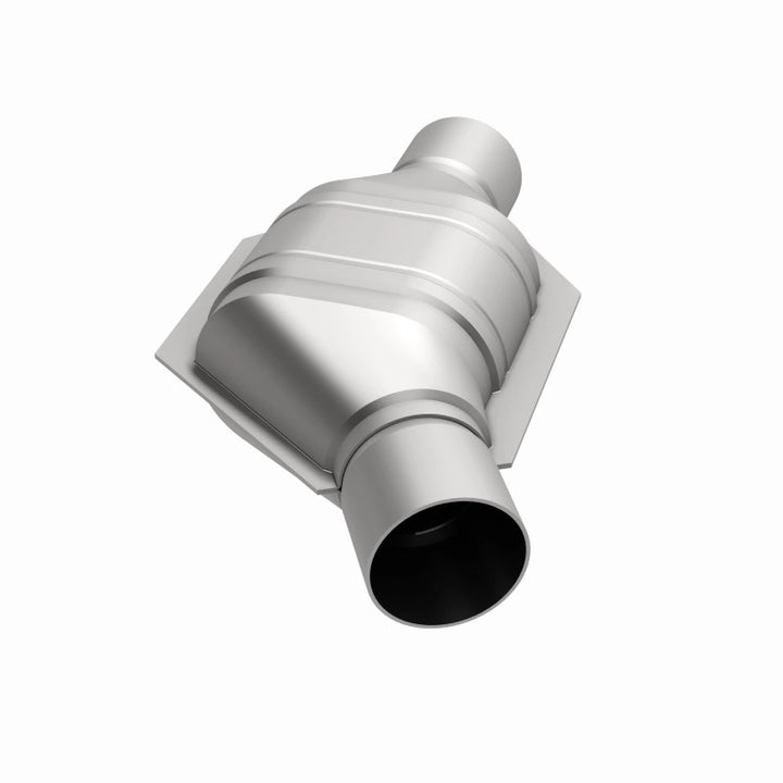 MagnaFlow Conv Univ 2.5 Angled Inlet - Bull Strap