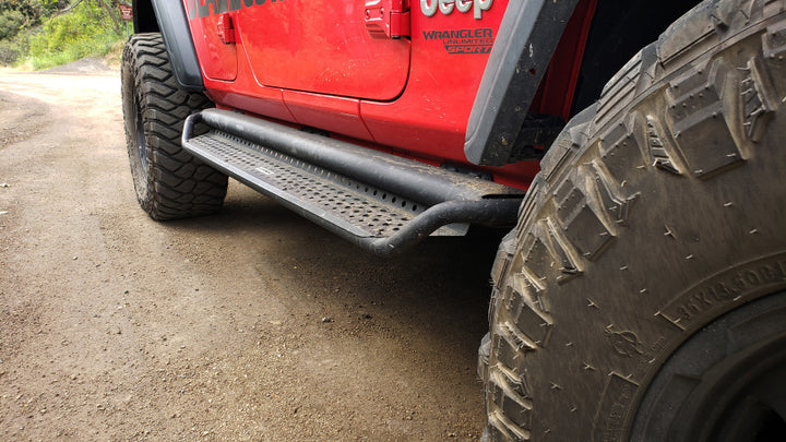 Go Rhino Dominator Extreme D1 Side Steps - Tex Blk - 87in - Bull Strap