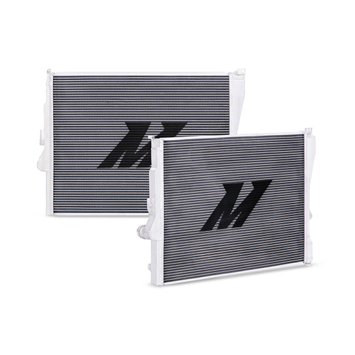 Mishimoto 99-06 BMW 323i/323i/328i/330i w/ Auto Transmission Performance Aluminum Radiator - Bull Strap