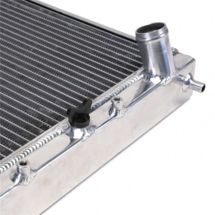Skunk2 Alpha Series 94-01 Acura Integra Radiator (Full Size) (Dual Core) (Manual Trans.) - Bull Strap