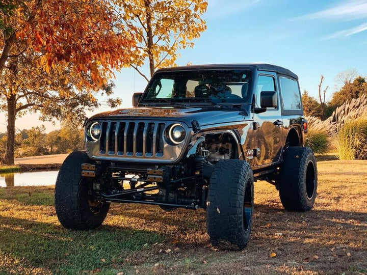 Oracle Oculus Bi-LED Projector Headlights for Jeep JL/Gladiator JT - Matte Blk - 5500K - Bull Strap