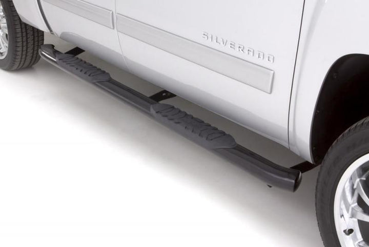 Lund 15-18 Ford F-150 SuperCrew 5in. Oval Curved Steel Nerf Bars - Black - Bull Strap