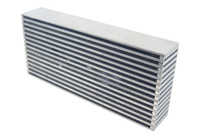 CSF Magnum 900+hp Bar & Plate Intercooler Core - 20in L x 12in H x 4in W - Bull Strap