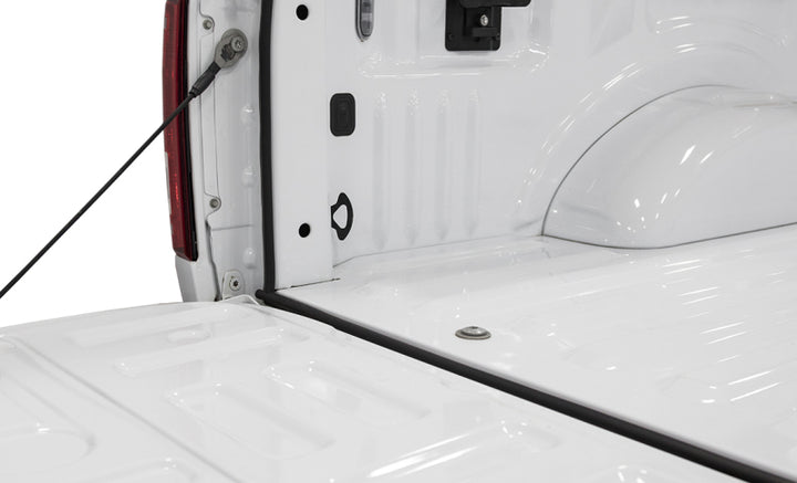 Access Accessories TRAILSEAL Tailgate Gasket 1 Kit Fits All Pickups - Bull Strap