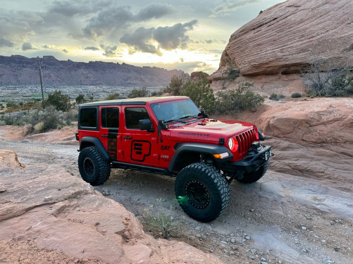Progressive 20-24 Gladiator (JT) STR 47 Series 2.0 Remote Res Rear Shocks (Pair) - 2.0-3.0in - Bull Strap