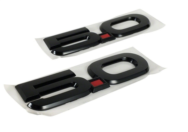 Ford Racing 15-17 Ford Mustang 5.0L Fender Emblem Black - Bull Strap