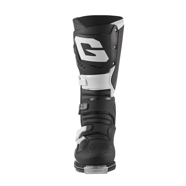 Gaerne SG22 Boot Black/White Size - 10.5 - Bull Strap