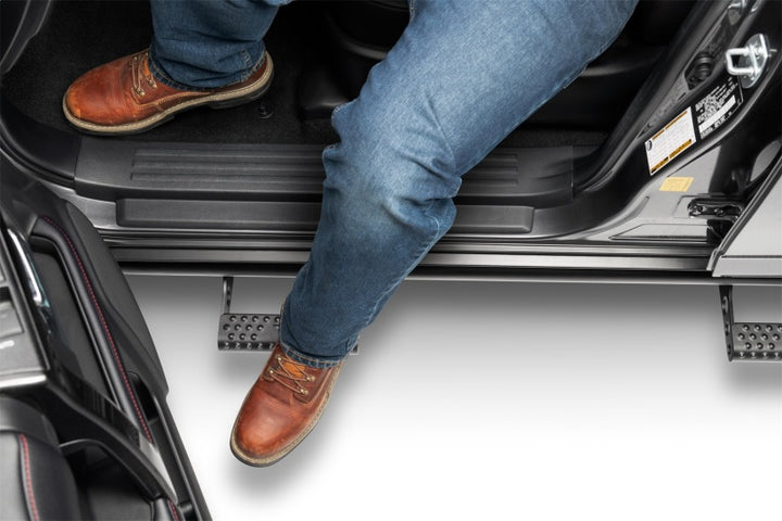 N-Fab RKR Step System 10-17 Toyota 4 Runner (Trail Edition) SUV 4 Door - Tex. Black - 1.75in - Bull Strap