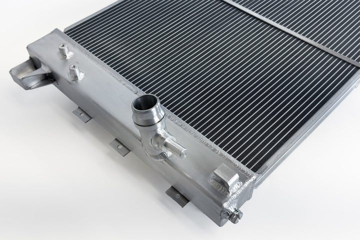 CSF 17-20 Ford Raptor / 15-25 F-150 High Performance Radiator - Bull Strap