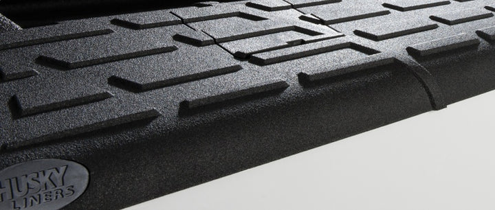 Husky Liners 07-12 GMC Sierra (Base/HD Series) Short Bed Custom-Molded Quad Caps - Bull Strap
