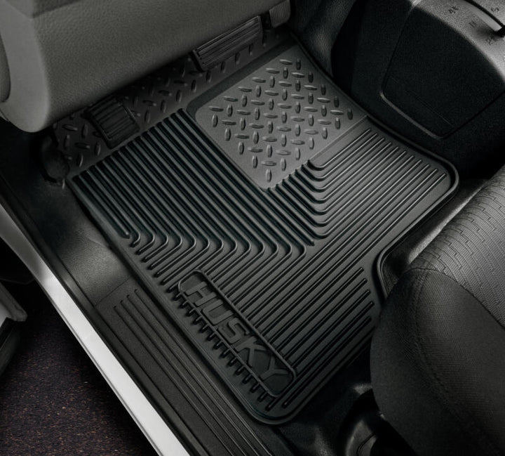 Husky Liners 07-11 Jeep Wrangler (Base/Unlimited)/02-07 Liberty Heavy Duty Black Front Floor Mats - Bull Strap