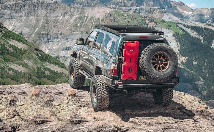 MagnaFlow 98-02 Toyota 4Runner Overland Series Cat Back Performance Exhaust - Bull Strap