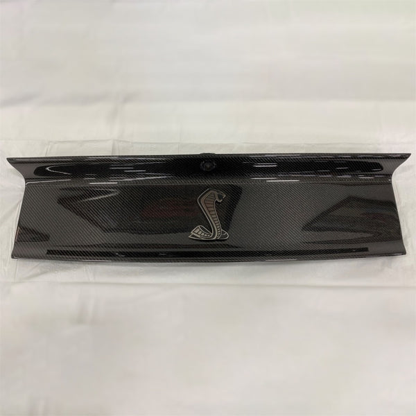 Ford Racing 20-22 Mustang GT500 Deck Lid Trim Panel - Bull Strap