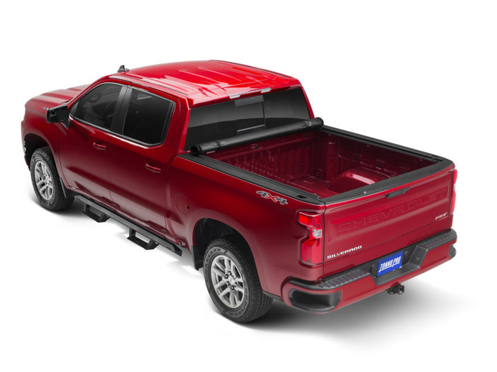 Tonno Pro 07-13 Chevy Silverado 1500 5.8ft Fleetside Lo-Roll Tonneau Cover - Bull Strap