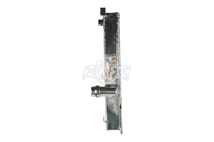 CSF 99-06 BMW 323i / 99-05 BMW 325i / 99-06 BMW 328i / 99-05 BMW 330i / 03-05 BMW Z4 Radiator - Bull Strap
