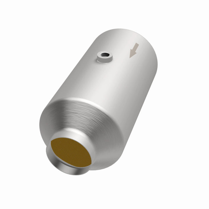 Magnaflow 3.00in. C/C 6in. spun body Universal Converter - Bull Strap