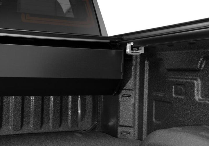 Retrax 2020 Chevrolet / GMC HD 6ft 9in Bed 2500/3500 RetraxONE MX - Bull Strap