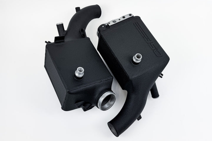 CSF 2025+ BMW G90 M5 / G99 M5 Touring Charge Air Cooler - Bull Strap