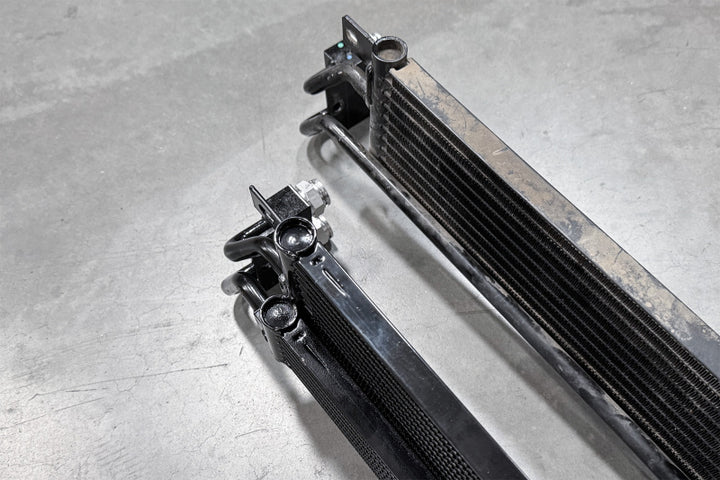 CSF 18-24 Jeep Wrangler / 20-23 Jeep Gladiator High-Performance Transmission Oil Cooler - Bull Strap