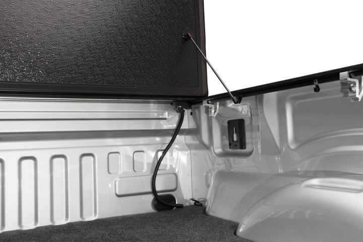 UnderCover 2021+ Ford F-150 Crew Cab 5.5ft Flex Bed Cover - Bull Strap