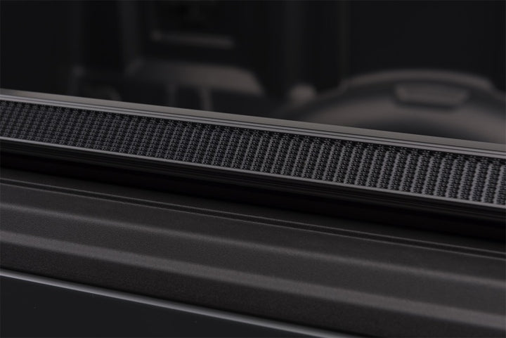 Truxedo 09-14 Ford F-150 5ft 6in TruXport Bed Cover - Bull Strap