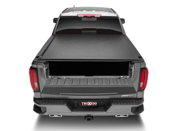Truxedo 19-20 GMC Sierra & Chevrolet Silverado 1500 (New Body) 5ft 8in Lo Pro Bed Cover - Bull Strap