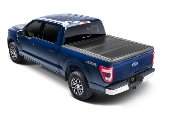 UnderCover 2021+ Ford F-150 Crew Cab 5.5ft Ultra Flex Bed Cover - Bull Strap