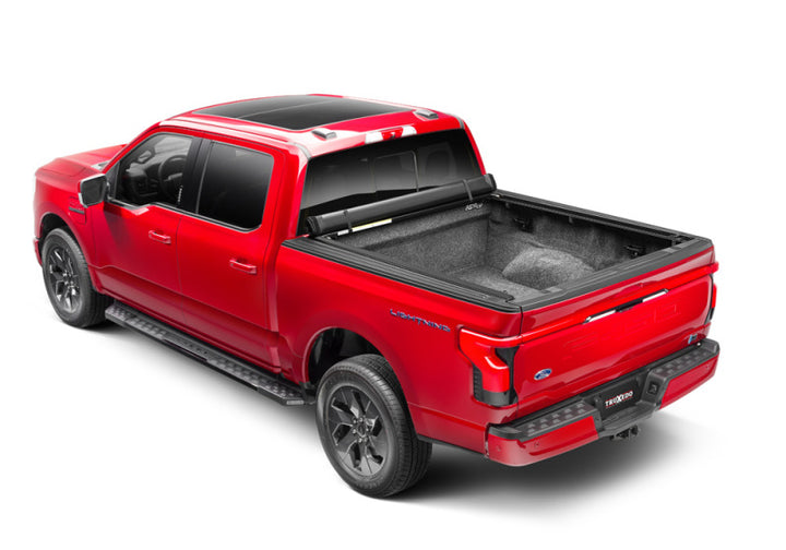 Truxedo 15-21 Ford F-150 5ft 6in Lo Pro Bed Cover - Bull Strap