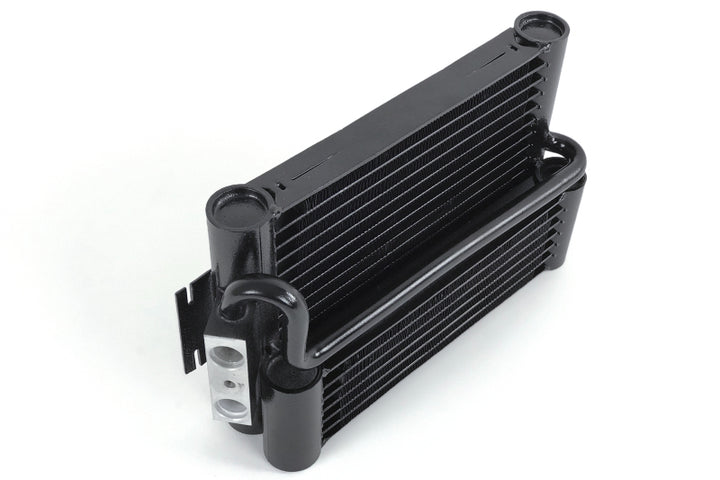 CSF 11-16 BMW 135i(X) 5 Door F20 / M135i(X) 3 Door F21 Race-Spec Oil Cooler - Bull Strap