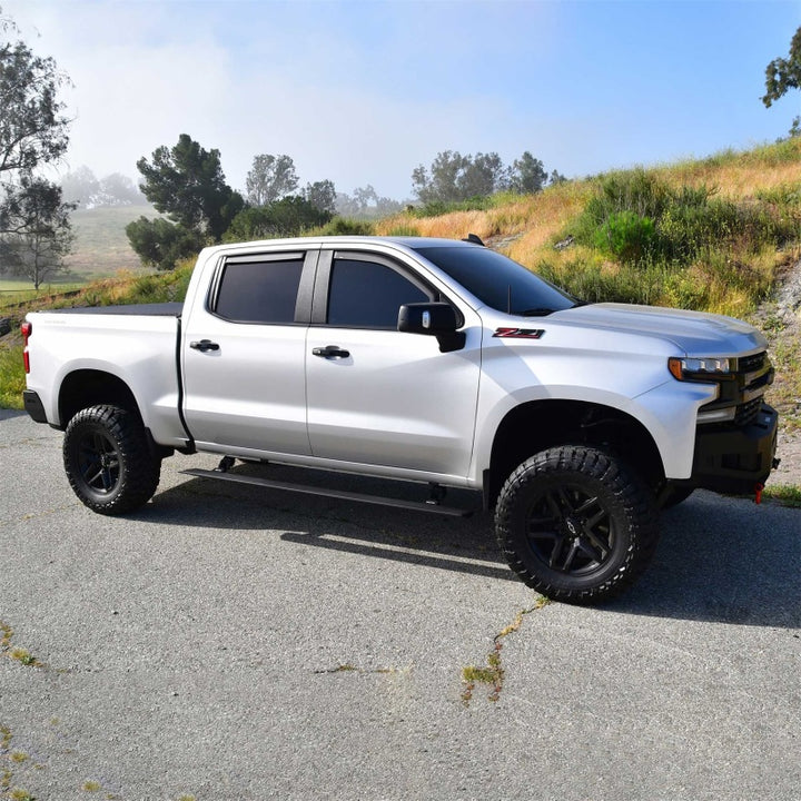 Westin 19-26 Chev/GMC Silv/Srra 1500 CC (No 19 LTD) / 20-26 2500/3500 Pro-e Running Boards - Tex Blk - Bull Strap