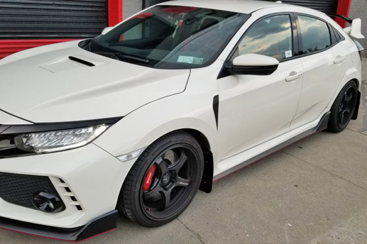 Rally Armor 17-22 Honda Civic Type R Black UR Mud Flap w/Red Logo - Bull Strap