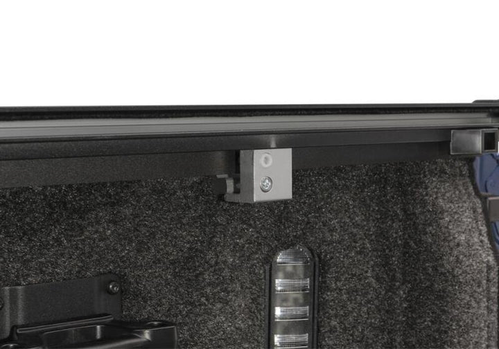 Retrax 21-23 Ford F-150 Super Crew/Super Cab/Lightning (5.5ft Bed) Retrax IX - Bull Strap