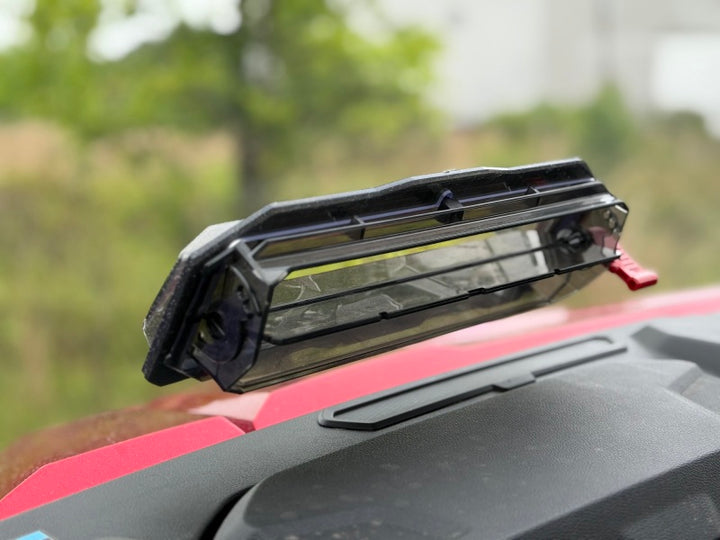 Seizmik 25+ CF Moto U10/ 10 XL Pro Toolless Windshield - Hardcoated - Bull Strap