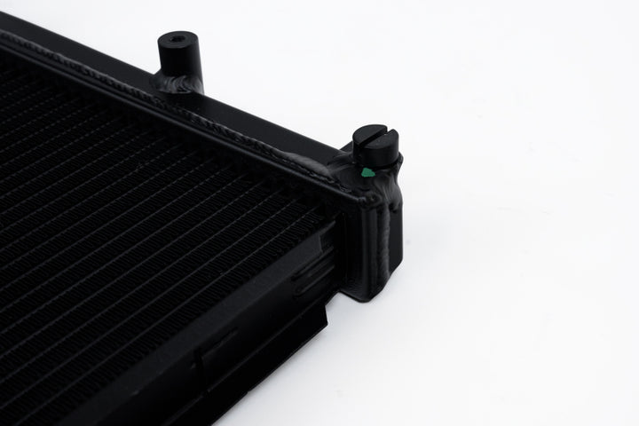 CSF 08-15 Subaru Impreza WRX/STI 1-Row 31mm High-Performance Aluminum Radiator - Black - Bull Strap