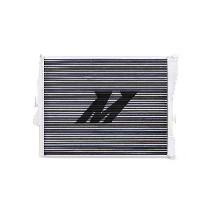 Mishimoto 99-06 BMW 323i/323i/328i/330i w/ Auto Transmission Performance Aluminum Radiator - Bull Strap