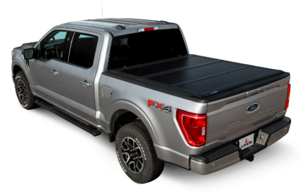 LEER 09-18 Dodge Ram 6Ft4In HF650M Tonneau Cover - Folding - Bull Strap