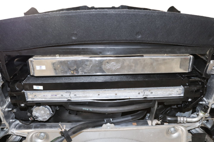 CSF 2015+ BMW M3/M4 (F8X) DCT Oil Cooler - Bull Strap